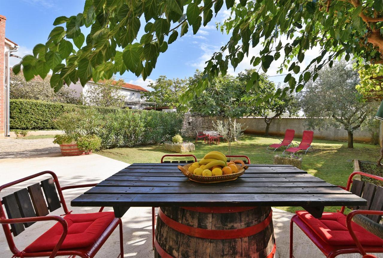 Vila House Monteci 1378 Galižana Exteriér fotografie