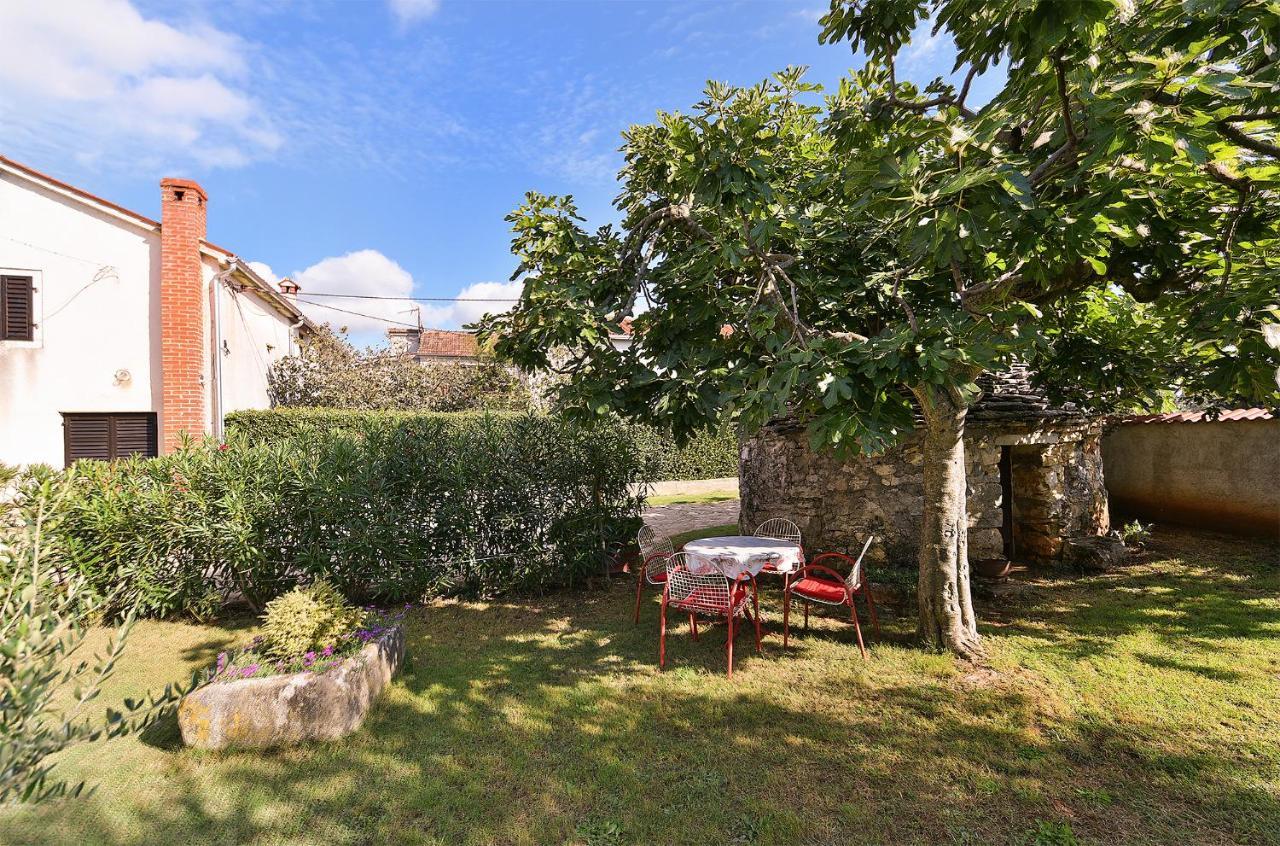 Vila House Monteci 1378 Galižana Exteriér fotografie