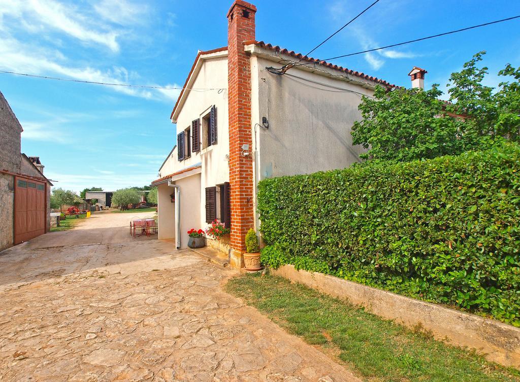 Vila House Monteci 1378 Galižana Exteriér fotografie