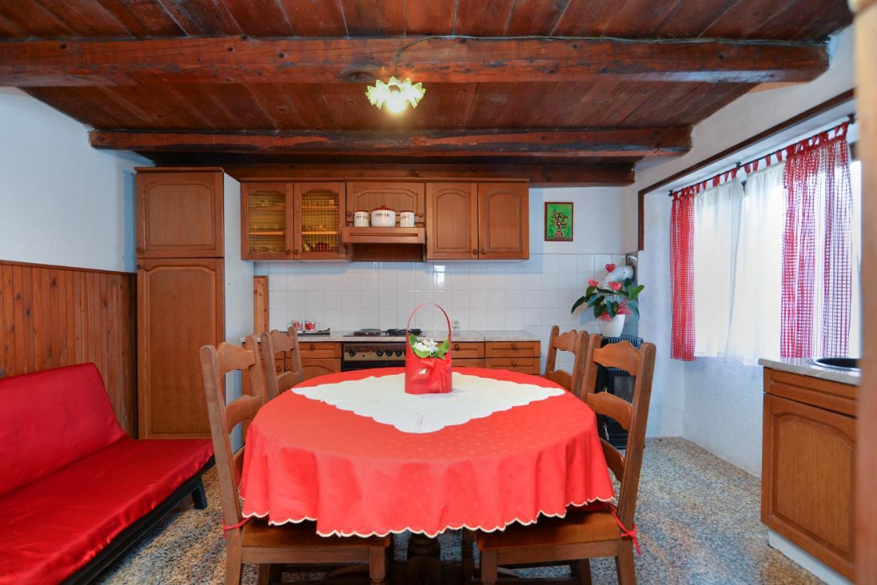 Vila House Monteci 1378 Galižana Exteriér fotografie